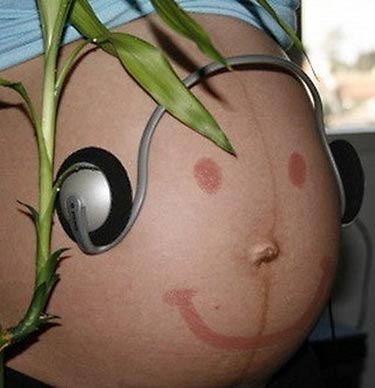 Pregnancy Art - Music Lover Pregnancy Art - Music Lover